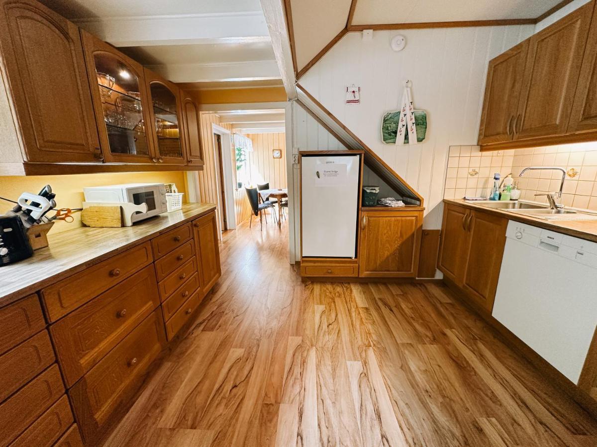 Svingen Guesthouse - Panoramic Fjord Views In فْلام المظهر الخارجي الصورة